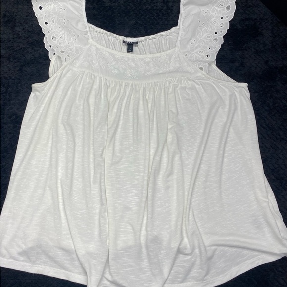 Torrid White Eyelet Lace Embroidered Tank Top Women’s 2 BEACH TROPICAL CRUISE - Picture 1 of 12
